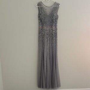 Elegant Gray Sleeveless Evening Gown
